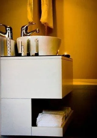 Отель Design Паредеш