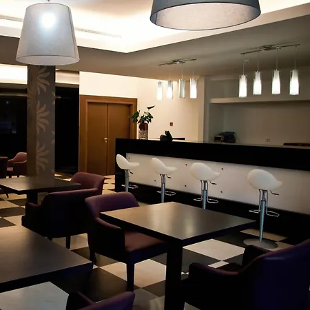 Hotel Design 3*