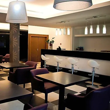 Design Paredes (Porto)