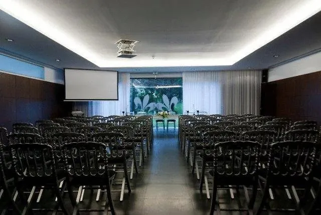 Hotel Design Paredes (Porto)